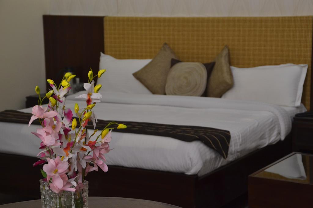 Hotel Shrinath Palace โอร์ชชา ห้อง รูปภาพ